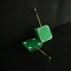 Antena RFID portátil de alto ganho Tamanho pequeno Polarização UHF Antena RFID 3dBi com SMA (MMCX opcional)