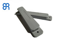 A sensibilidade -17dBm RFID ativo etiqueta o tamanho de 132 x de 22,4 x de 11mm com a microplaqueta H3 estrangeira